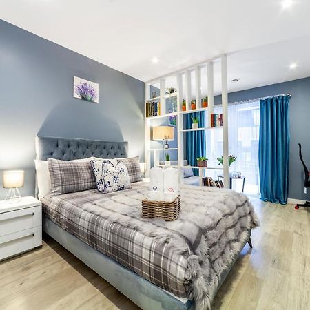 Private Double Bd With Optional Balcony, 15 Mins To London Cc Apartment Екстериор снимка