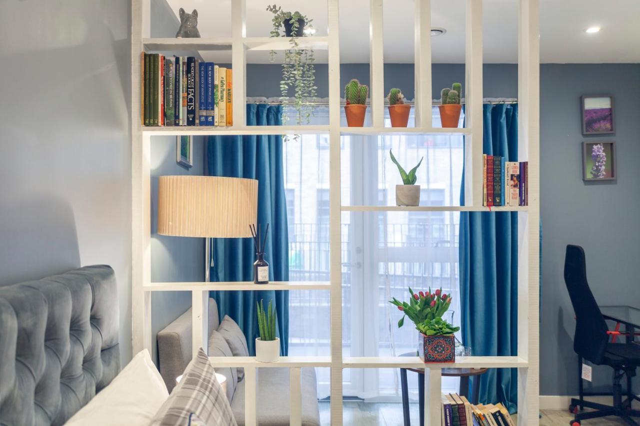 Private Double Bd With Optional Balcony, 15 Mins To London Cc Apartment Екстериор снимка